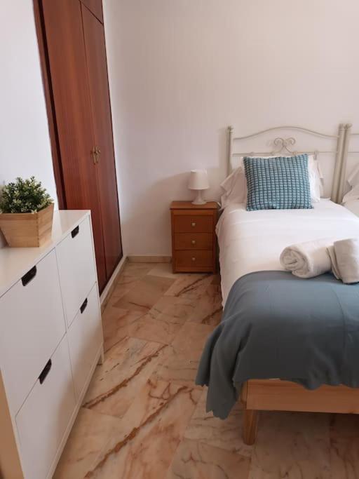 Apartamento Puerta Real Siviglia Esterno foto