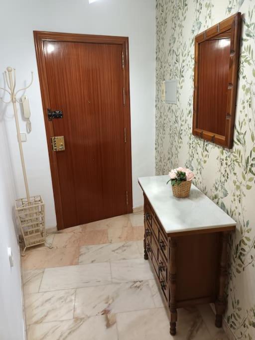Apartamento Puerta Real Siviglia Esterno foto