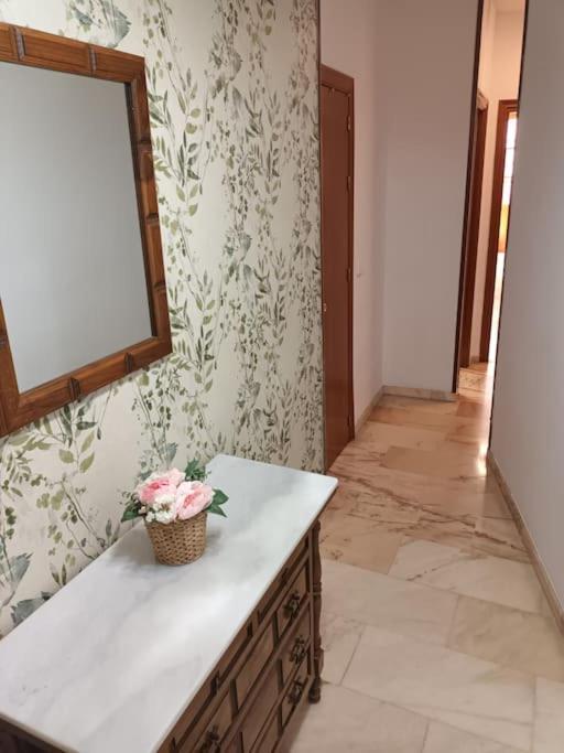 Apartamento Puerta Real Siviglia Esterno foto